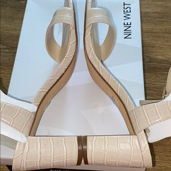 Nine West pixel nude  croco sandal size 8 - Picture 9 of 11